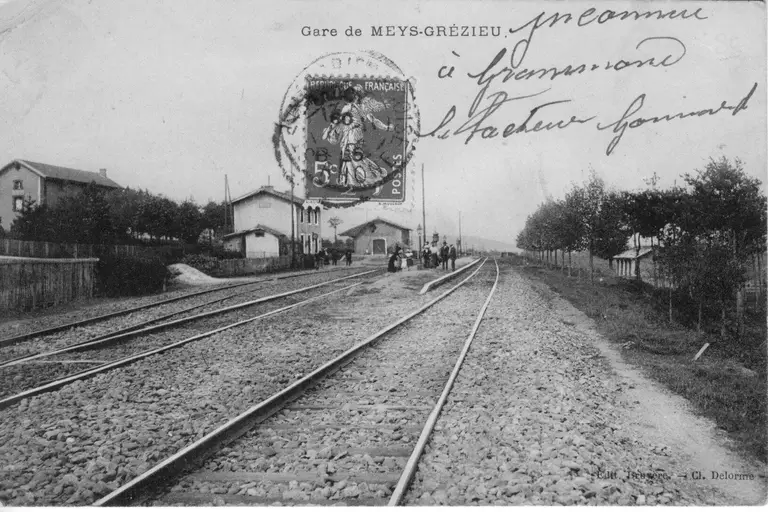 Sur les traces de Mangini et de la ligne Lyon-Montbrison, à Meys à Meys