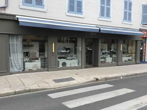 Chaussure HF depuis 1986 Feurs à Feurs