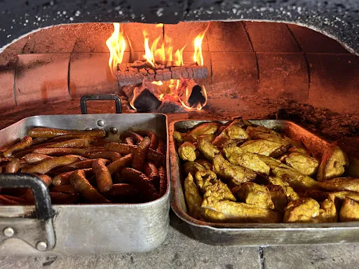 DISTRIBUTEUR DE PIZZA 24/24 DELICIA PIZZA à Feurs